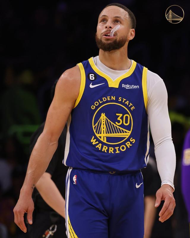 佳球员同台 佳球员同台