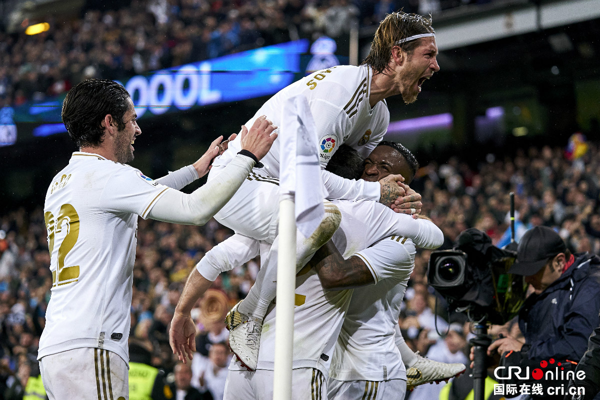 众的阵阵喝 众的阵阵喝